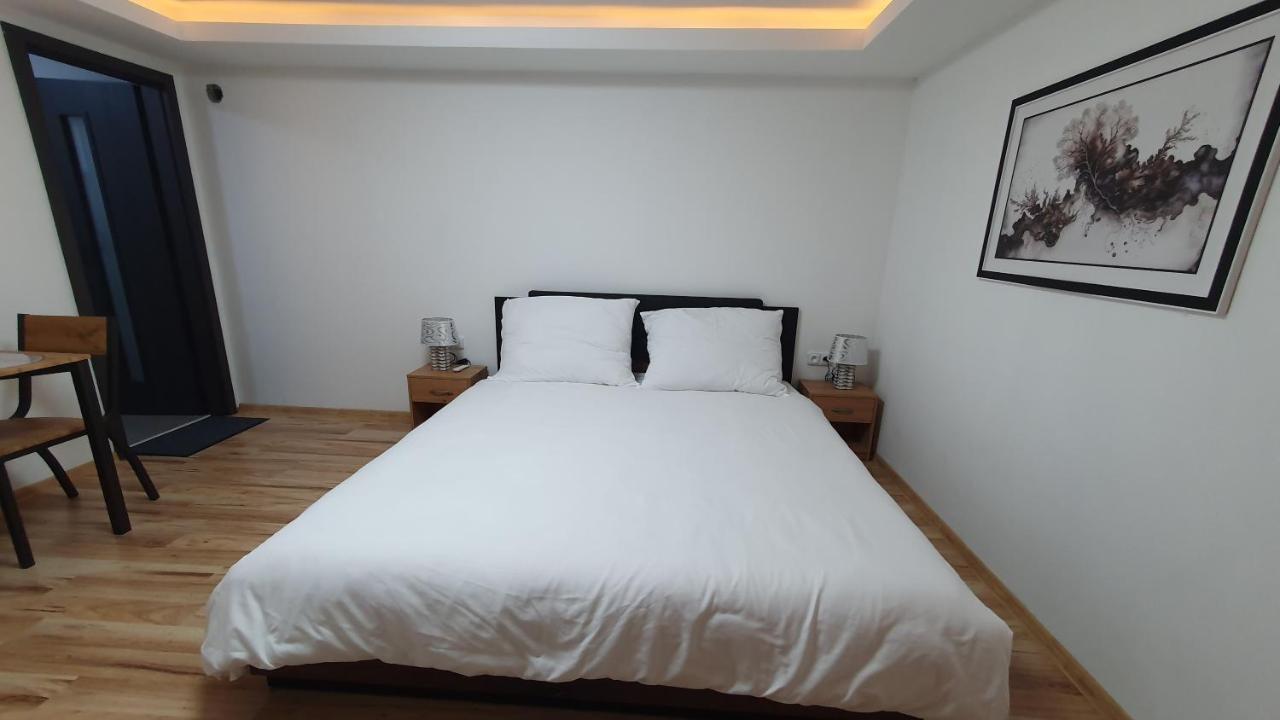 David Home 56 Znojmo Luaran gambar