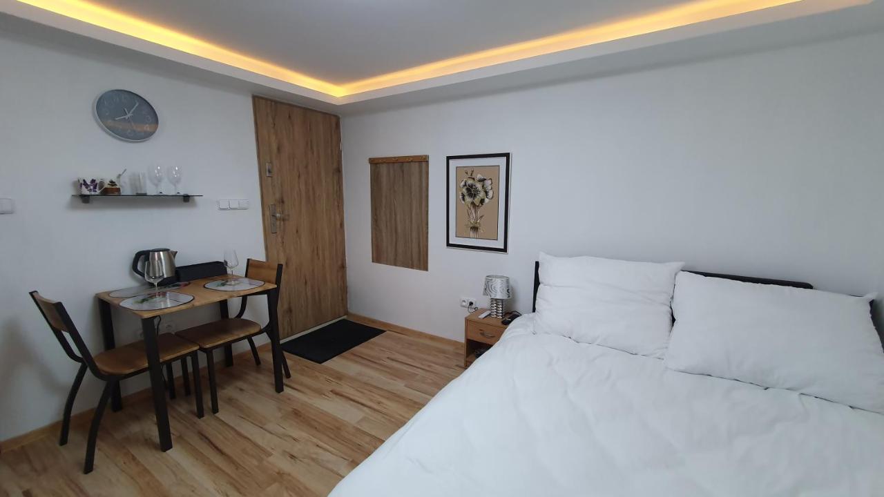 David Home 56 Znojmo Luaran gambar