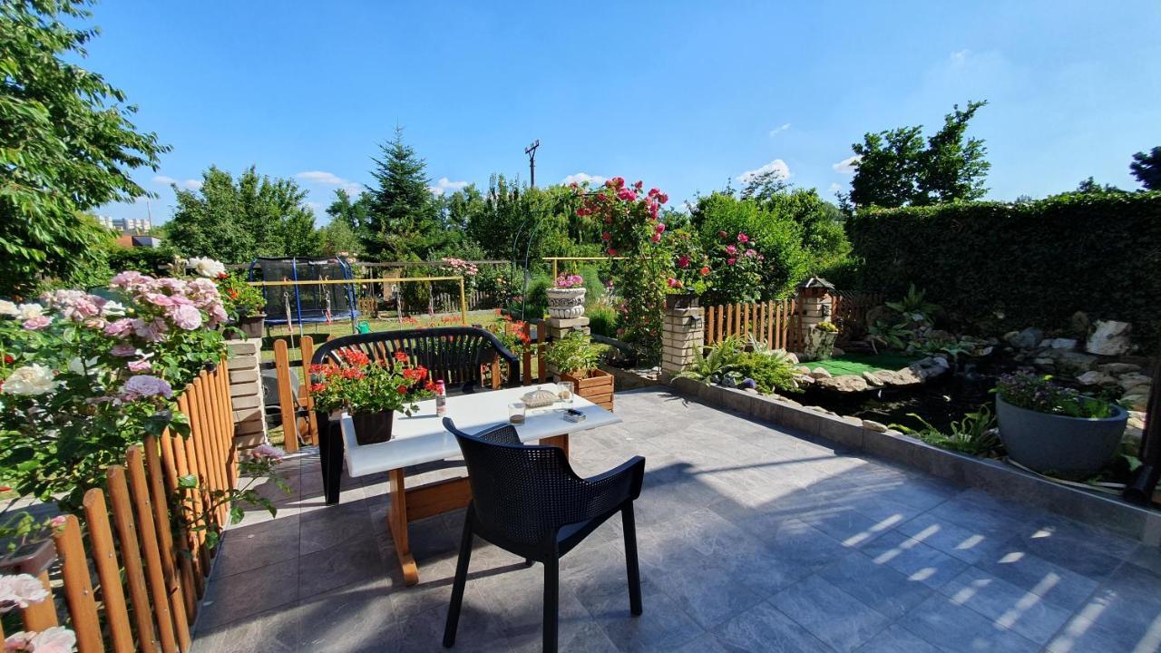 David Home 56 Znojmo Luaran gambar