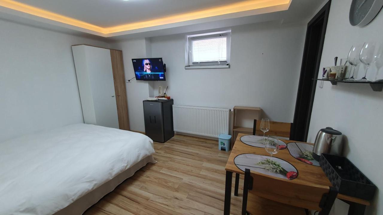 David Home 56 Znojmo Luaran gambar