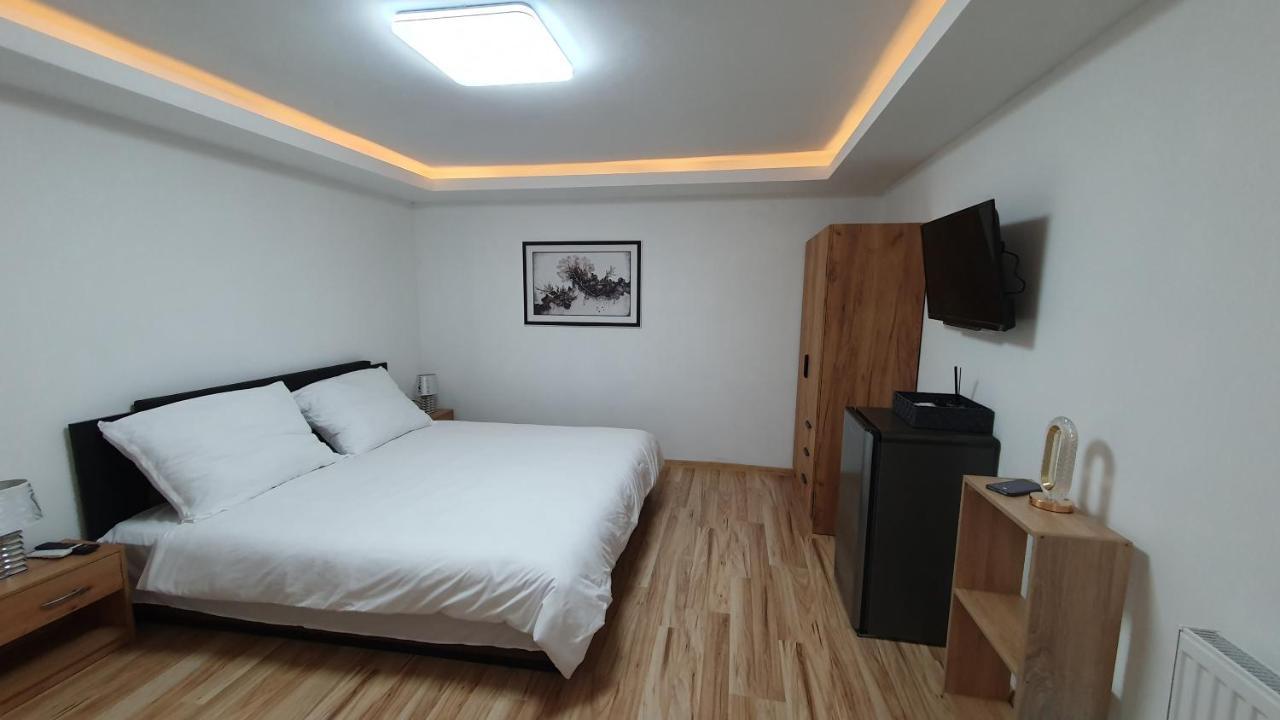 David Home 56 Znojmo Luaran gambar