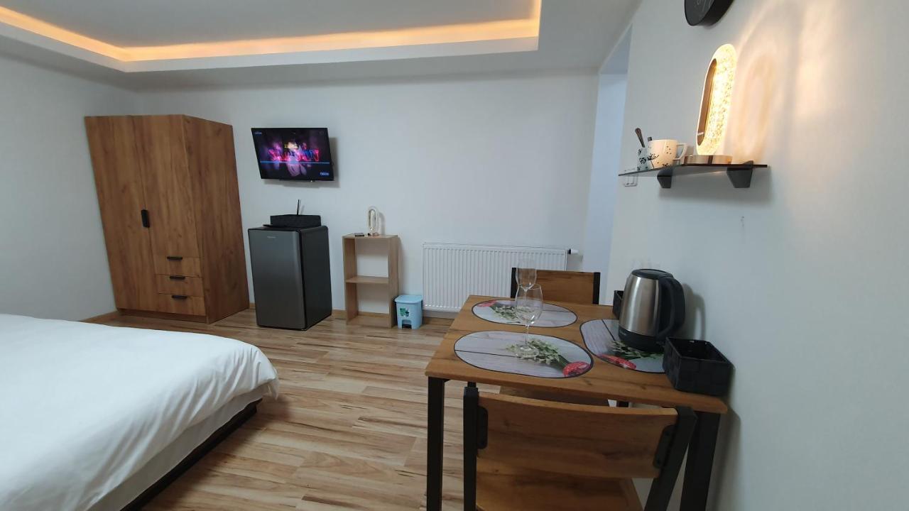 David Home 56 Znojmo Luaran gambar